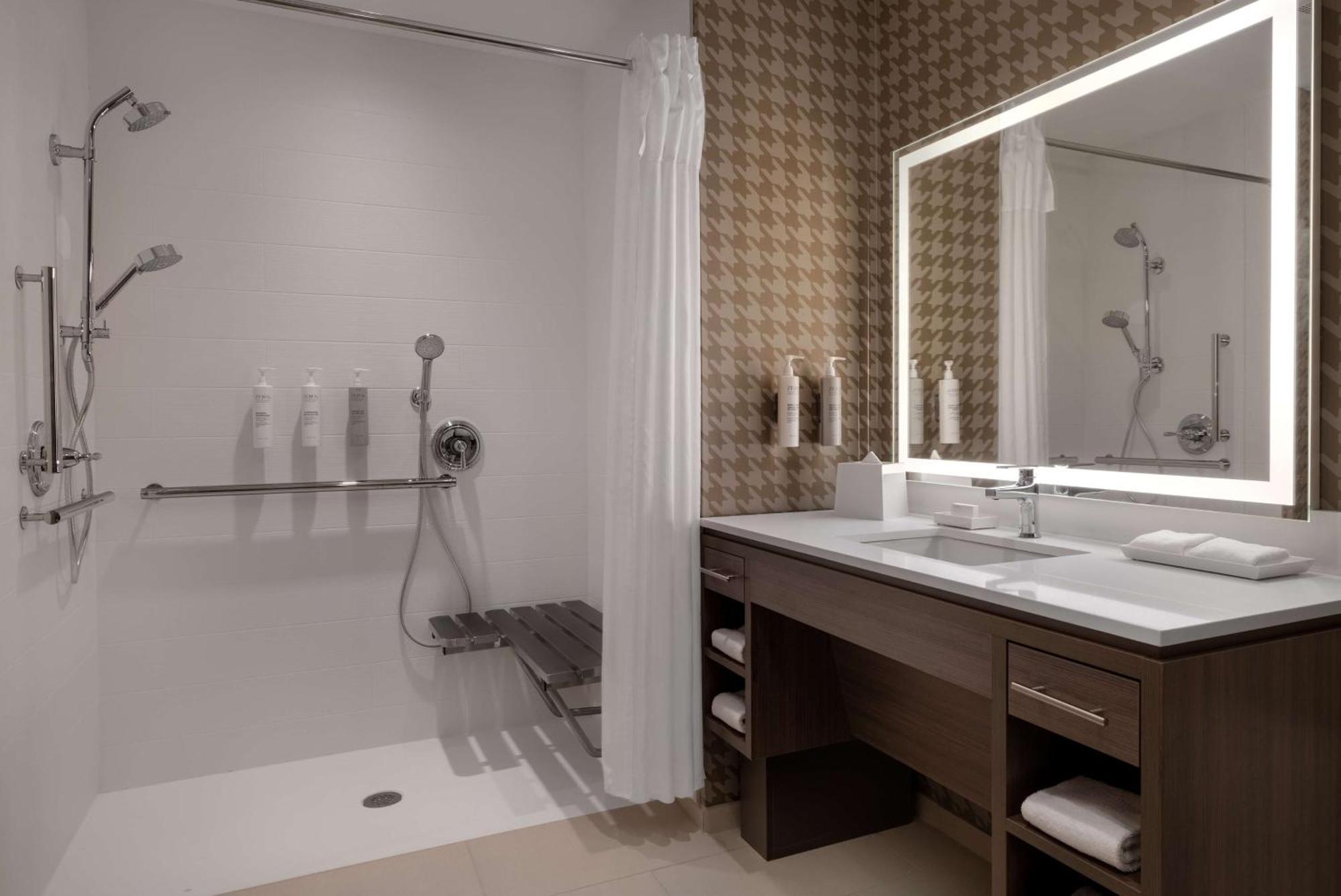 Home2 Suites By Hilton Бристъл Екстериор снимка